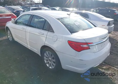 2013 Chrysler 200 Touring z USA, uszkodzony, nr VIN 1C3CCBBB7DN721685
